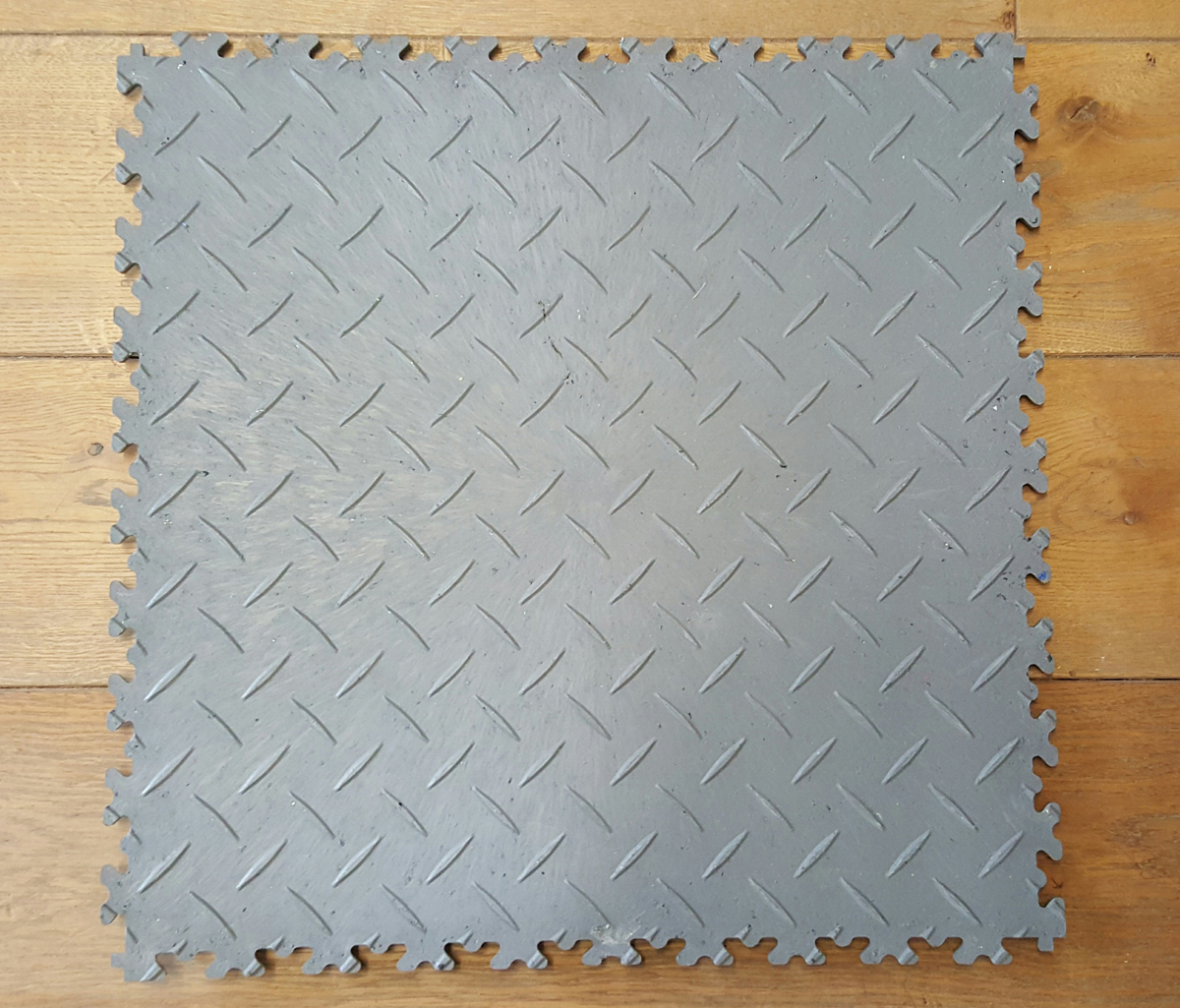 Kuche fliesen boden grau: betonoptik feinsteinzeug pastell grau ...